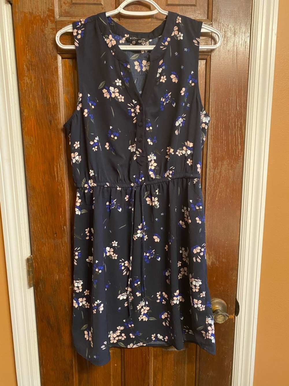 41 Hawthorn Navy Floral Split-Neck Dress